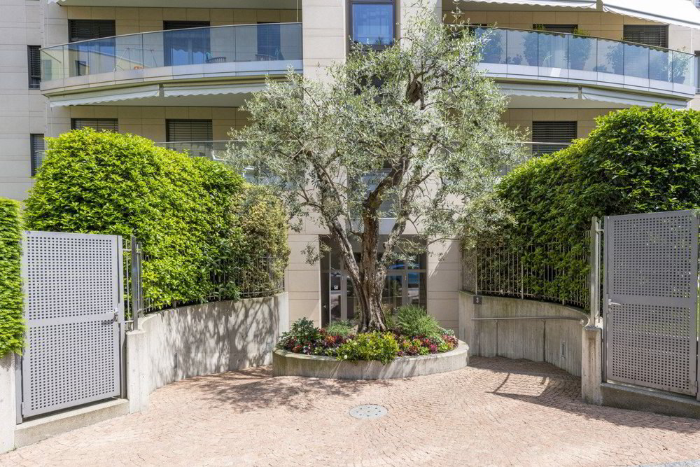 Appartamento di 4 locali in vendita a Lugano - immagine 1/13