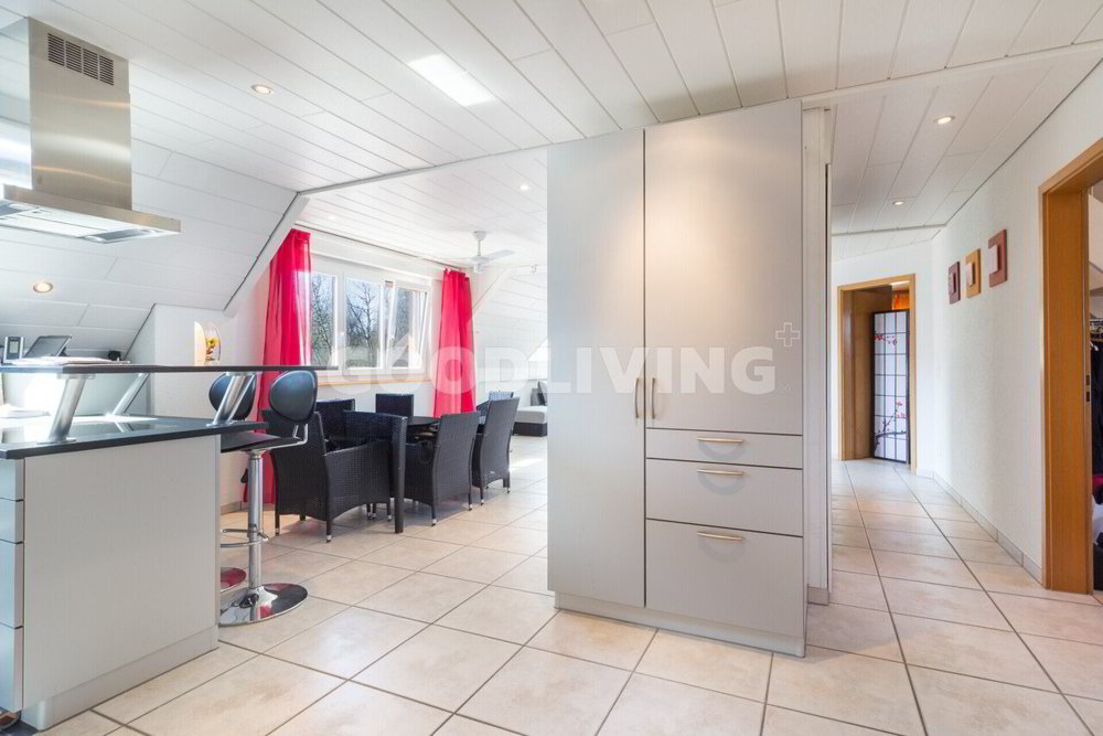 5 Zimmer Wohnung zum verkaufen in Dotzigen - Bild 1/7