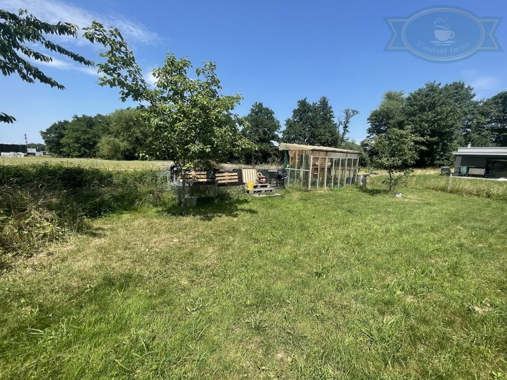 Maison 5 pièces à acheter à Courgenay - image 1/12