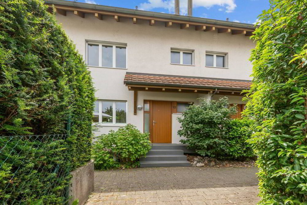 5 Zimmer Haus zum verkaufen in Reinach BL - Bild 1/11