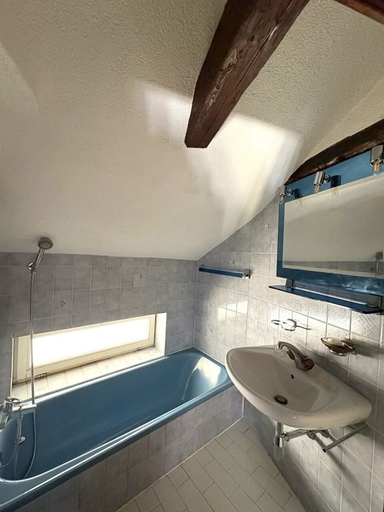 3 rooms Apartment for rent in Montreux - image 1/6