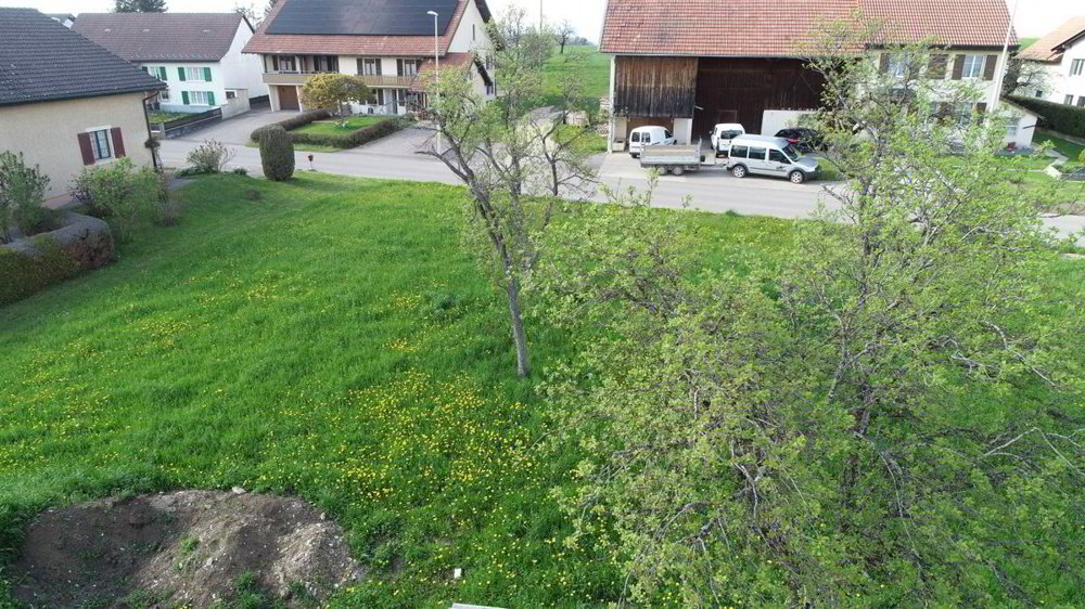 Land, 794 m²