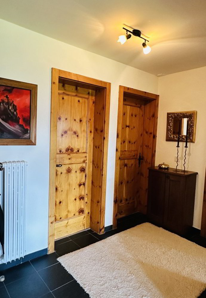 3 rooms Apartment to buy in Crans-Montana - image 1/13