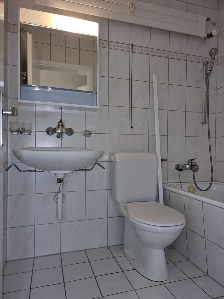 Appartamento di 3 locali in affitto a Niederscherli - immagine 1/8