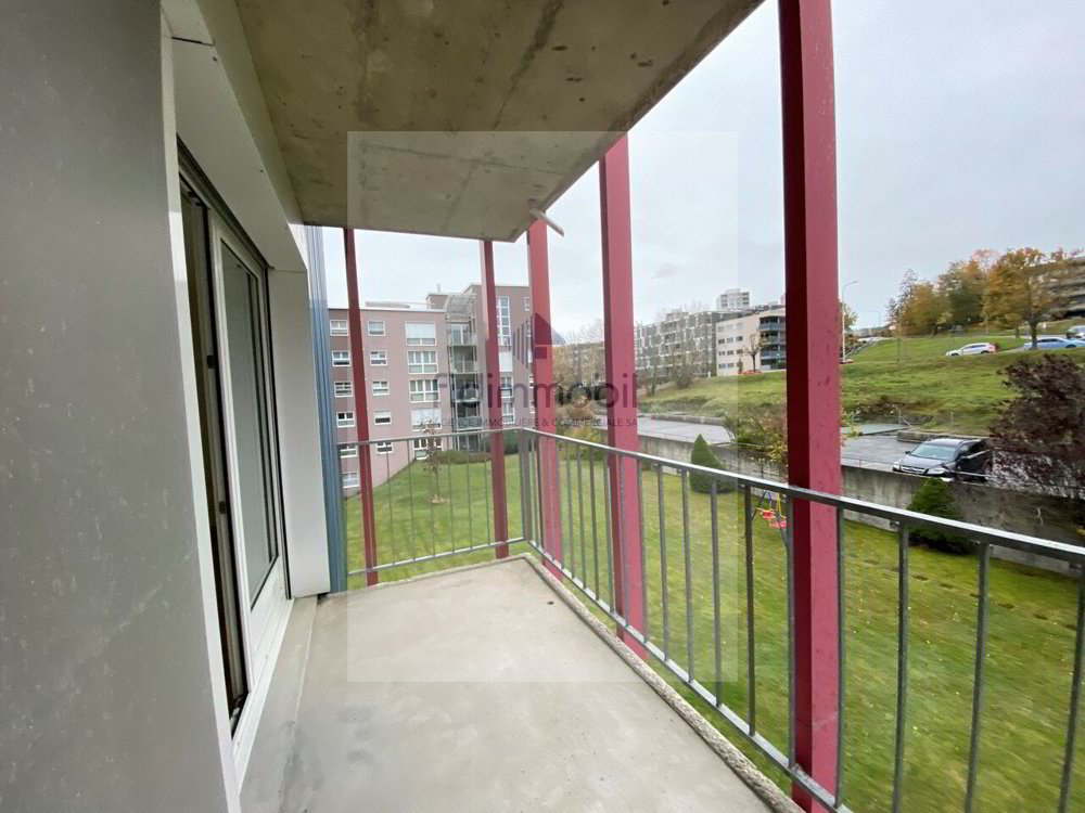 2 rooms Apartment for rent in La Chaux-de-Fonds - image 1/10