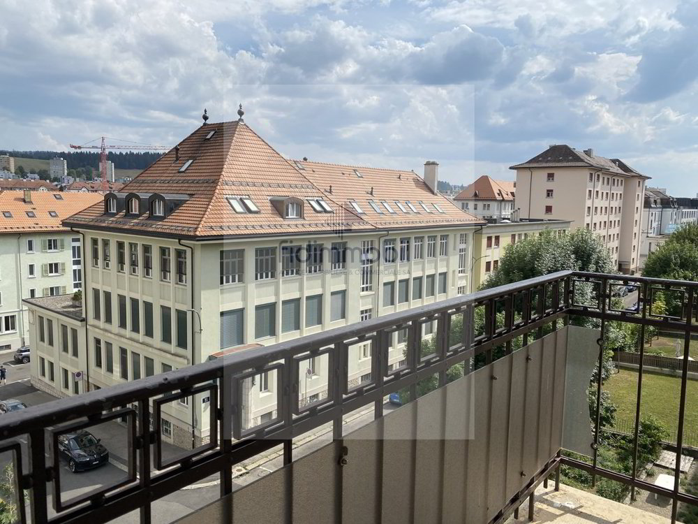 4 Zimmer Wohnung zu vermieten in La Chaux-de-Fonds - Bild 1/8