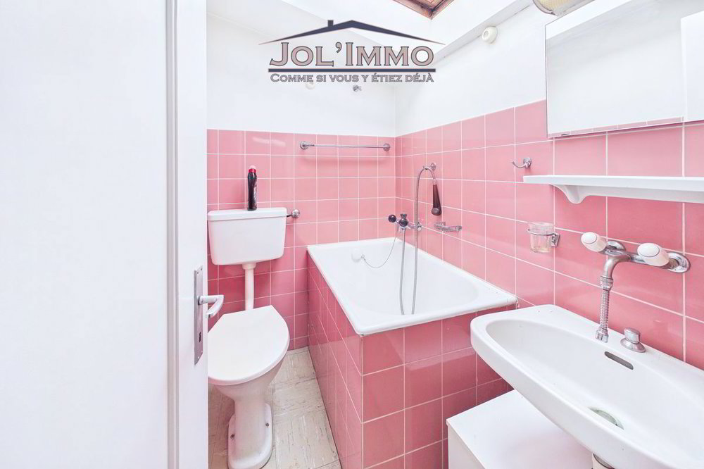 Casa di 6 locali in vendita a Courrendlin - immagine 1/9