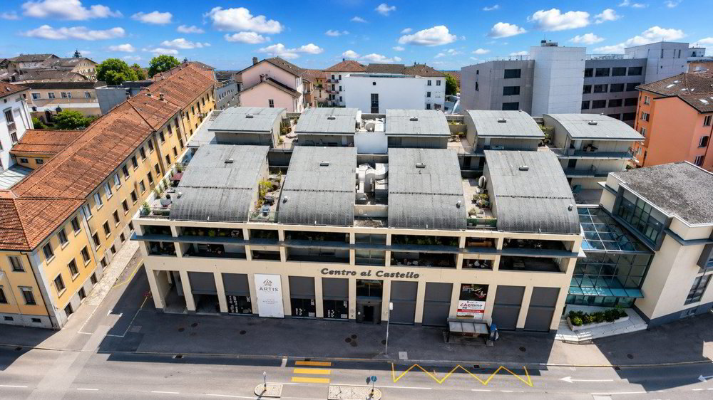 null Zimmer Haus zum verkaufen in Bellinzona - Bild 1/3