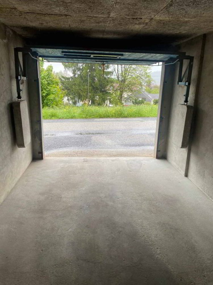 null Zimmer Parkplatz, Garage zu vermieten in Ste-Croix - Bild 1/2