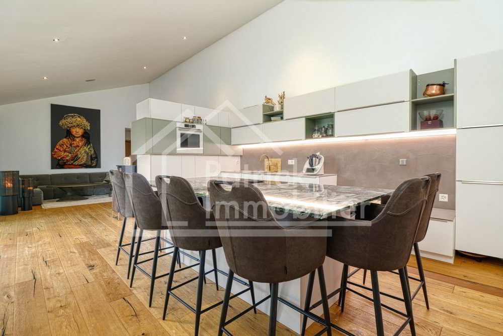 Maison 8 pièces à acheter à Portalban - image 1/13