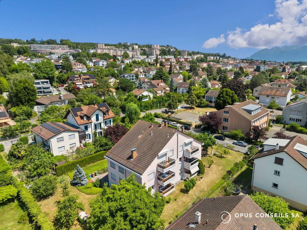 Appartement 4 pièces à acheter à Prilly - image 1/12