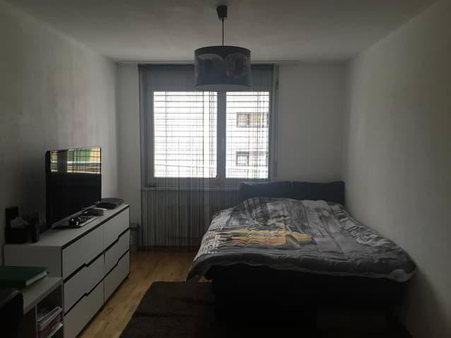 null Zimmer Wohnung zu vermieten in La Chaux-de-Fonds - Bild 1/7