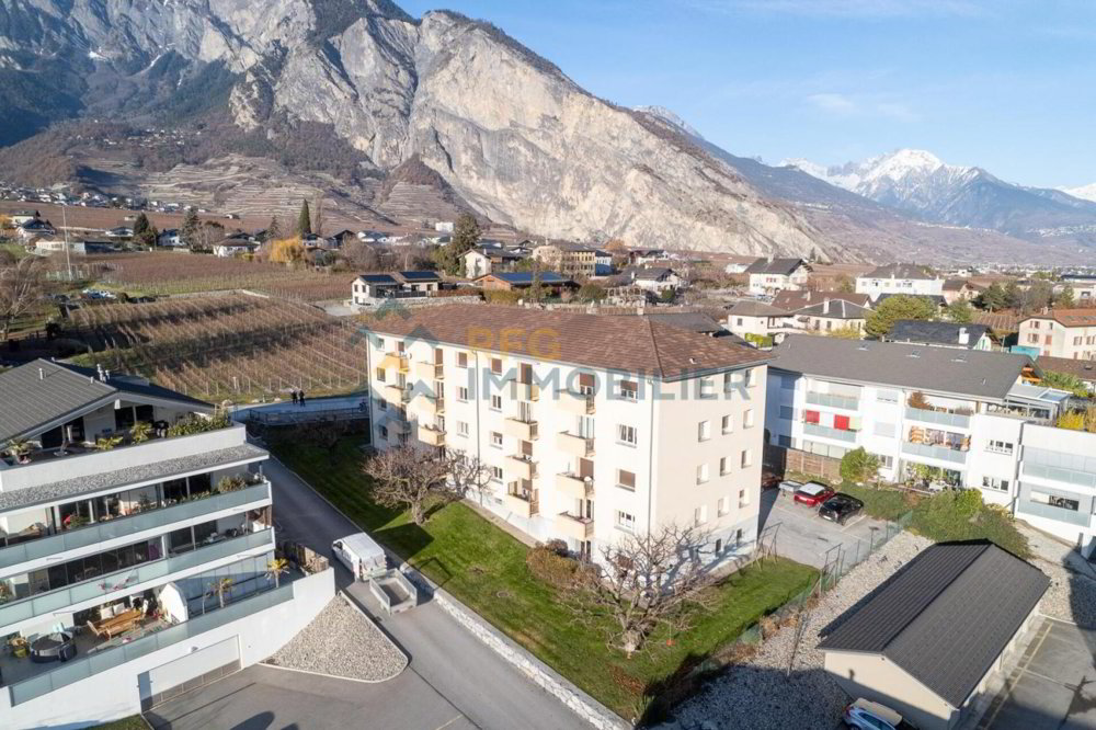 4 Zimmer Wohnung zum verkaufen in St-Pierre-de-Clages - Bild 1/12