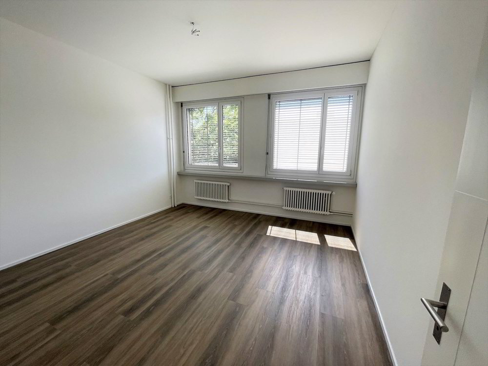 Appartamento di 4 locali in affitto a Zuchwil - immagine 1/6