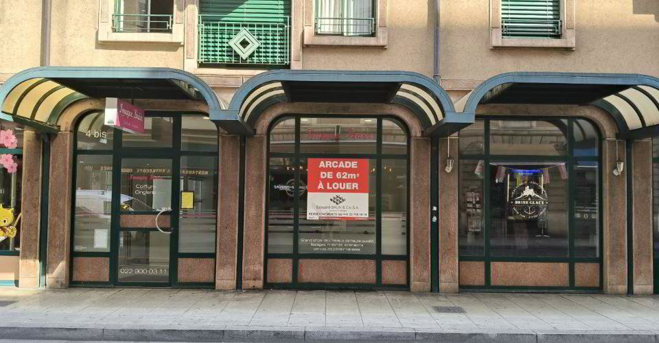 Bureau & Commerce null pièces à louer à Genève - image 1/5