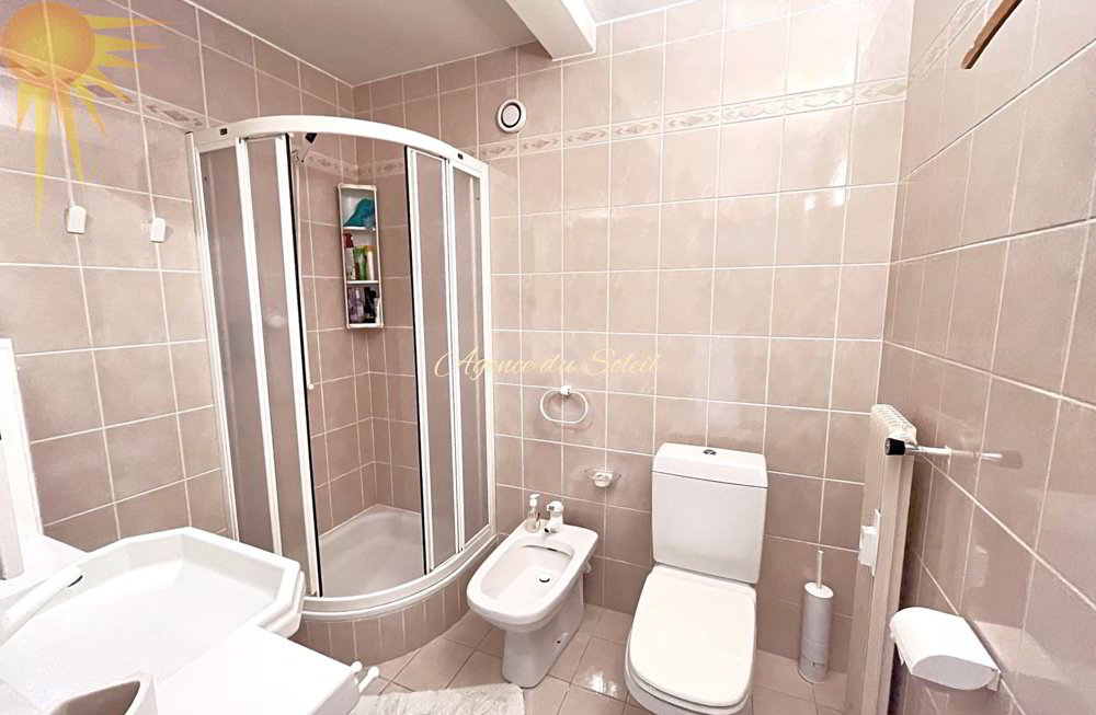 4 Zimmer Wohnung zum verkaufen in Crans-Montana - Bild 1/10