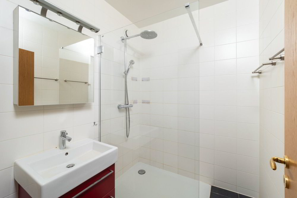 Appartement 5 pièces à louer à Genf - image 1/7