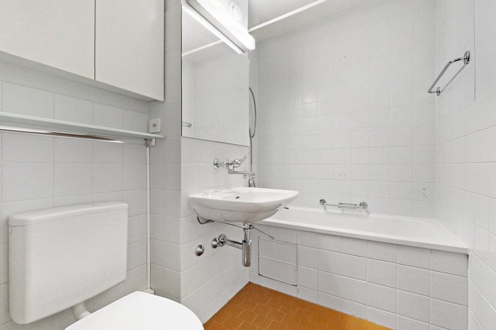 2 Zimmer Wohnung zu vermieten in Basel - Bild 1/7