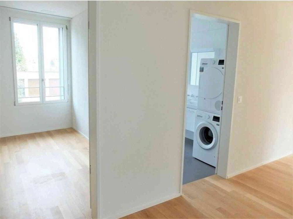 Appartement 3.5 pièces à louer à Aesch ZH - image 1/3