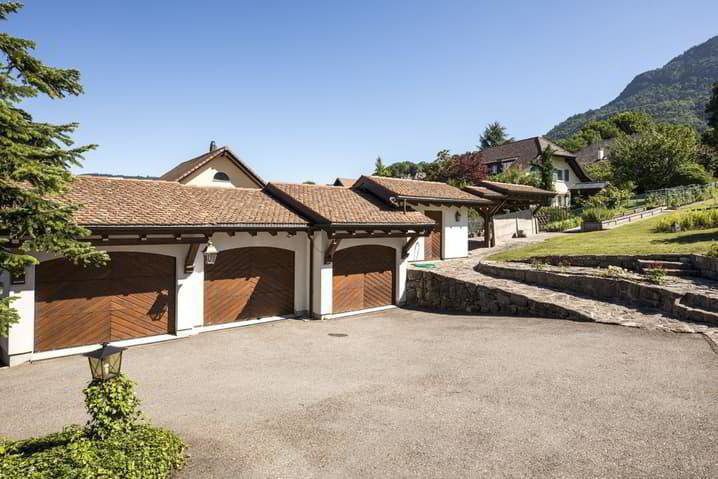 5.5 Zimmer Haus zum verkaufen in St-Légier-La Chiésaz - Bild 1/13