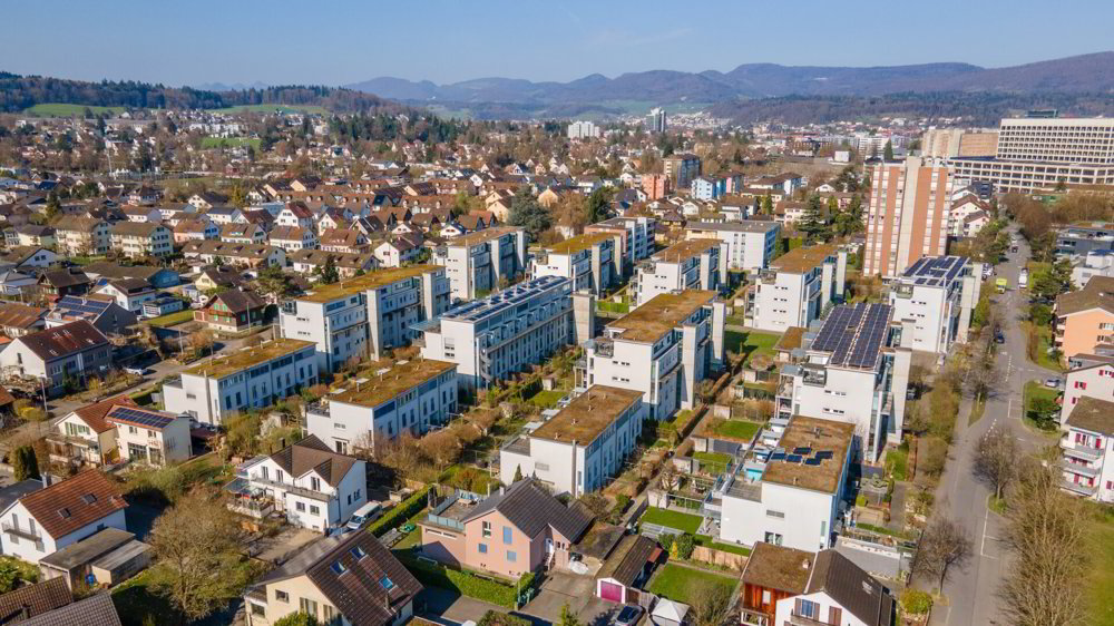 Appartamento di 3.5 locali in vendita a Suhr - immagine 1/14