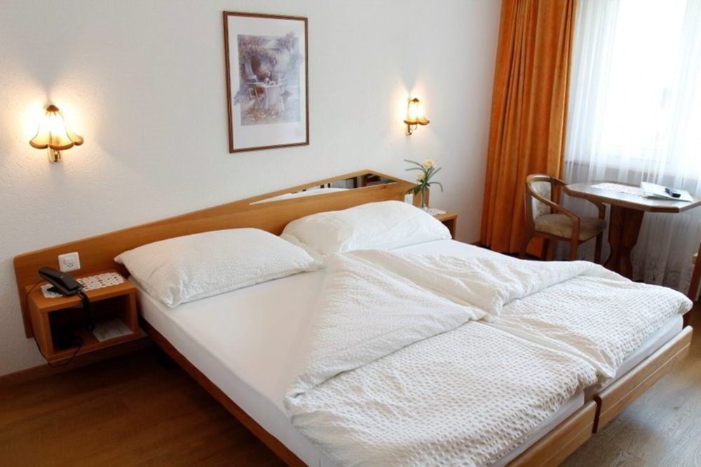Hotel Alpha schöner Dreisternebetrieb in Saas-Grund. - Ansicht 2