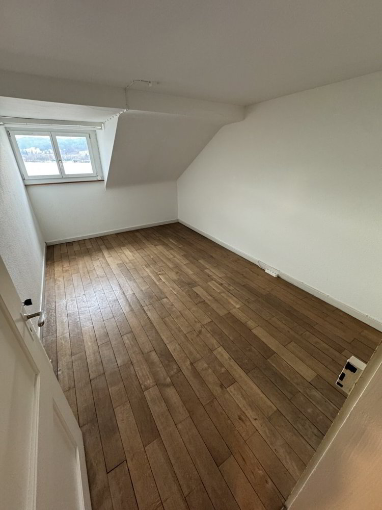 1 Zimmer Büro zu vermieten in Luzern - Bild 1/2