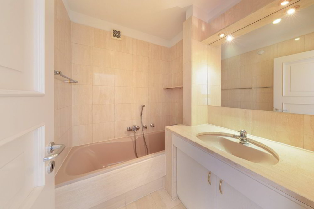 3.5 rooms Apartment for rent in Ronco sopra Ascona - image 1/8
