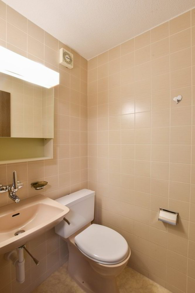 3 rooms Apartment for rent in Thun - image 1/8