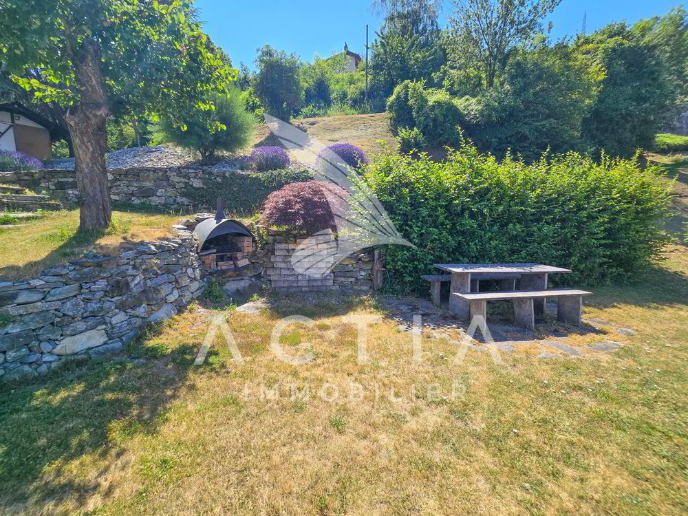 Maison 5 pièces à acheter à Salins - image 1/12