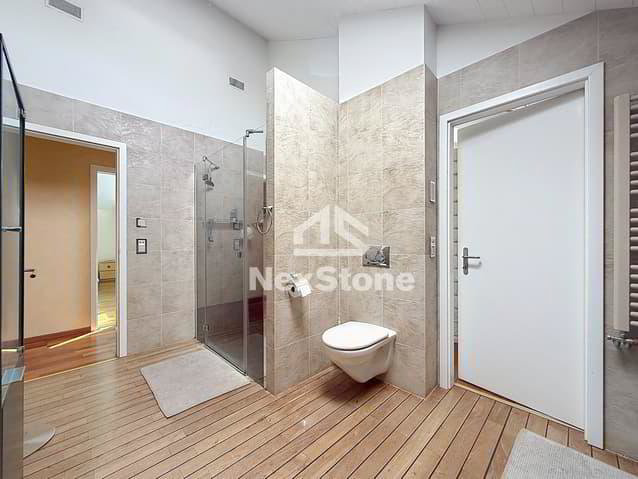 Casa di 7.5 locali in vendita a Les Cullayes - immagine 1/13