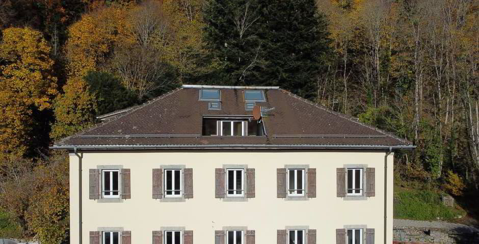 Casa di 8.5 locali in vendita a Vugelles-La Mothe - immagine 1/12