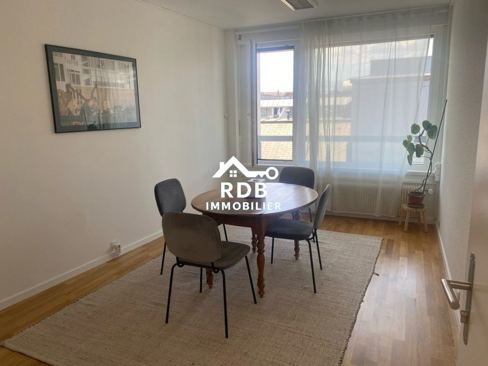 A LOUER - Nations / Gare - Bureau d'environ 180 m² (CHF 28,30.- le m2) - Ansicht 4