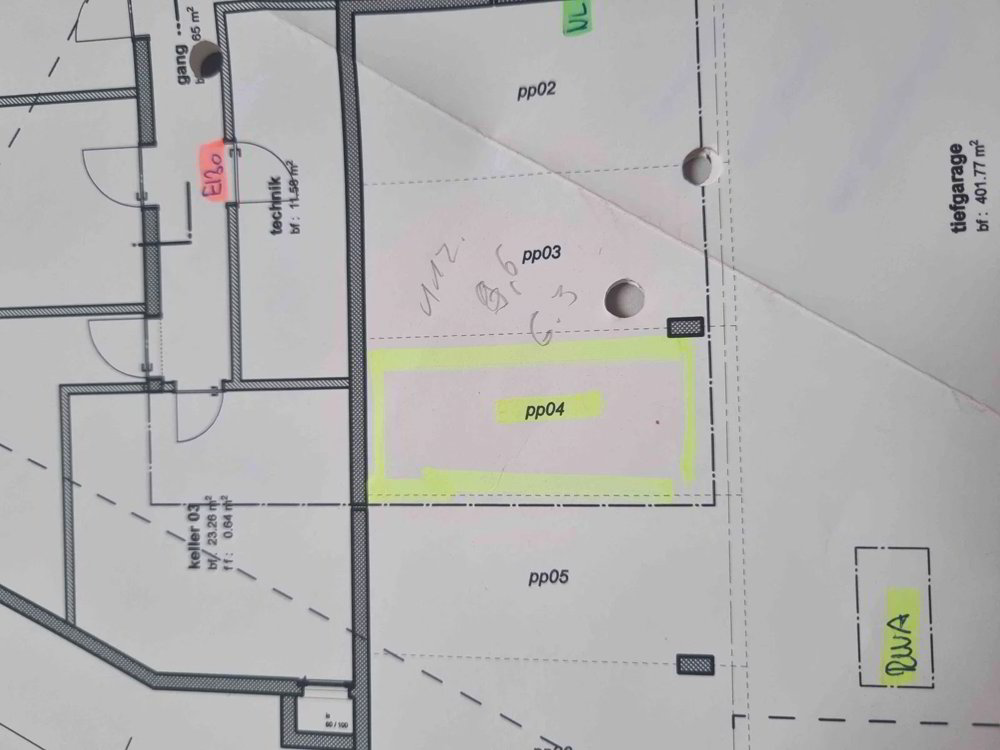null Zimmer Parkplatz, Garage zu vermieten in Felsberg - Bild 1/1
