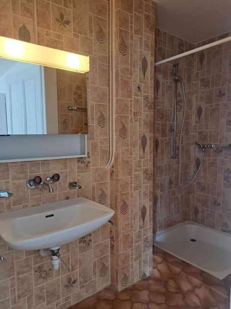 Appartement 2.5 pièces à louer à Neuchâtel - image 1/4