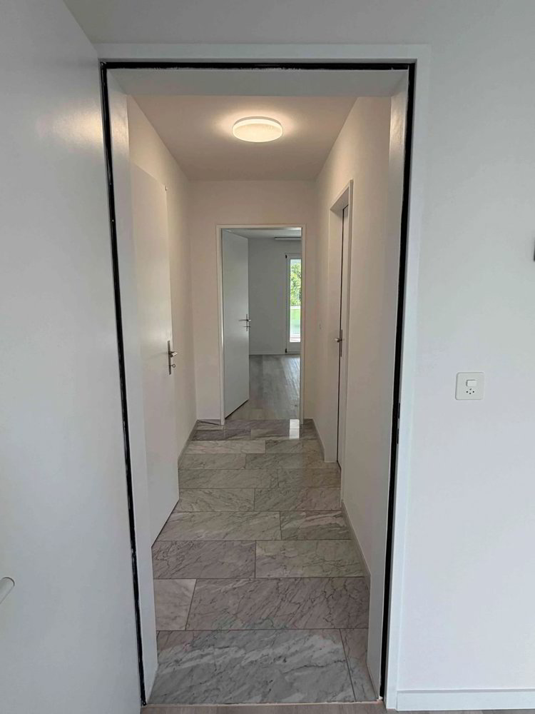 Appartamento di 3.5 locali in affitto a Neuhausen am Rheinfall - immagine 1/13