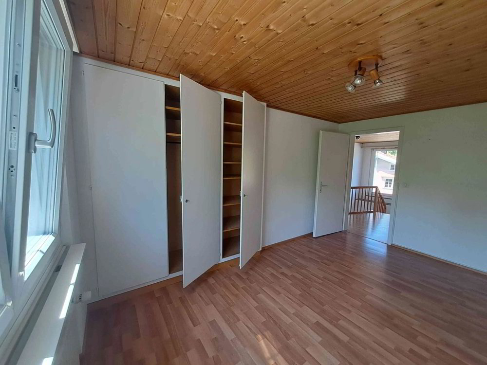 Helle 5,5-Zimmer-Wohnung mit Wintergarten - Ansicht 5