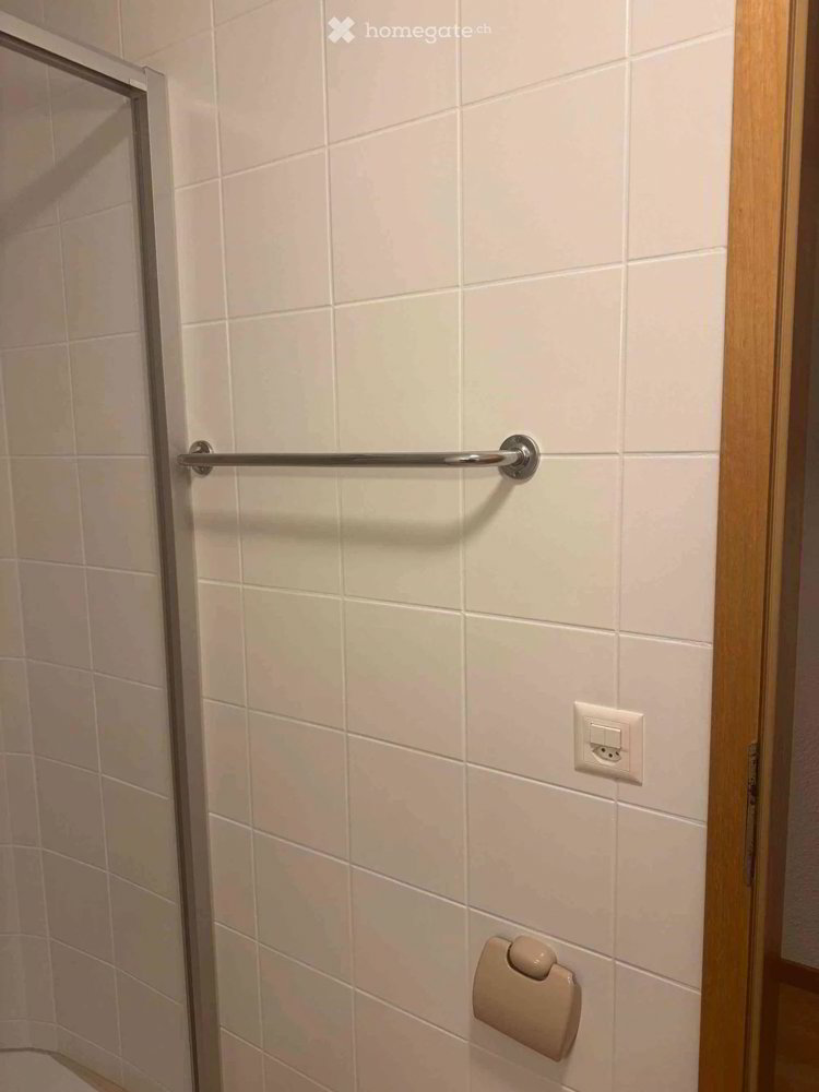 Entdecken Sie diese wunderschön renovierte 3,5-Zimmer - Ansicht 2
