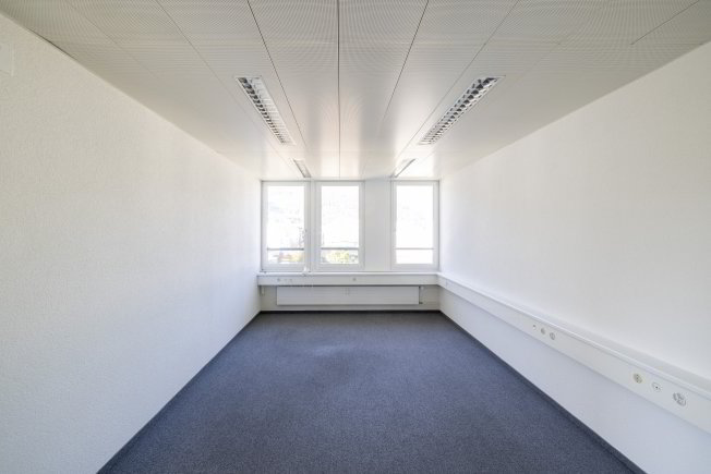 null Zimmer Büro zu vermieten in Buchs SG - Bild 1/1