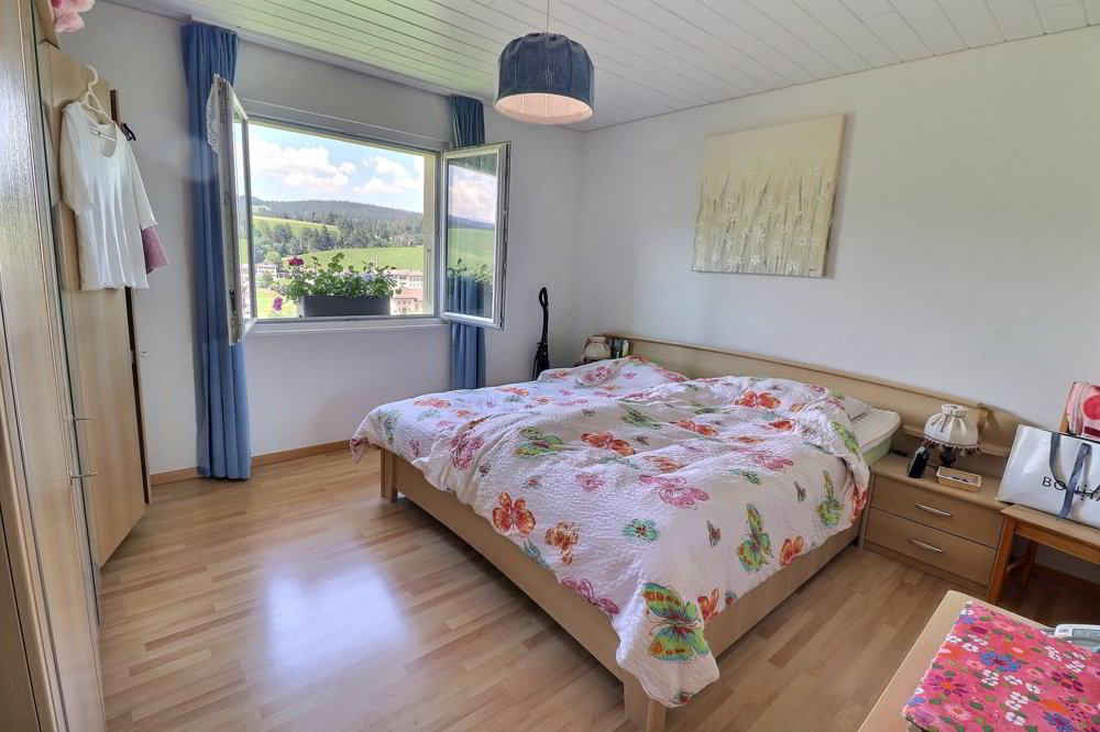Casa di 5 locali in vendita a Le Lieu - immagine 1/13