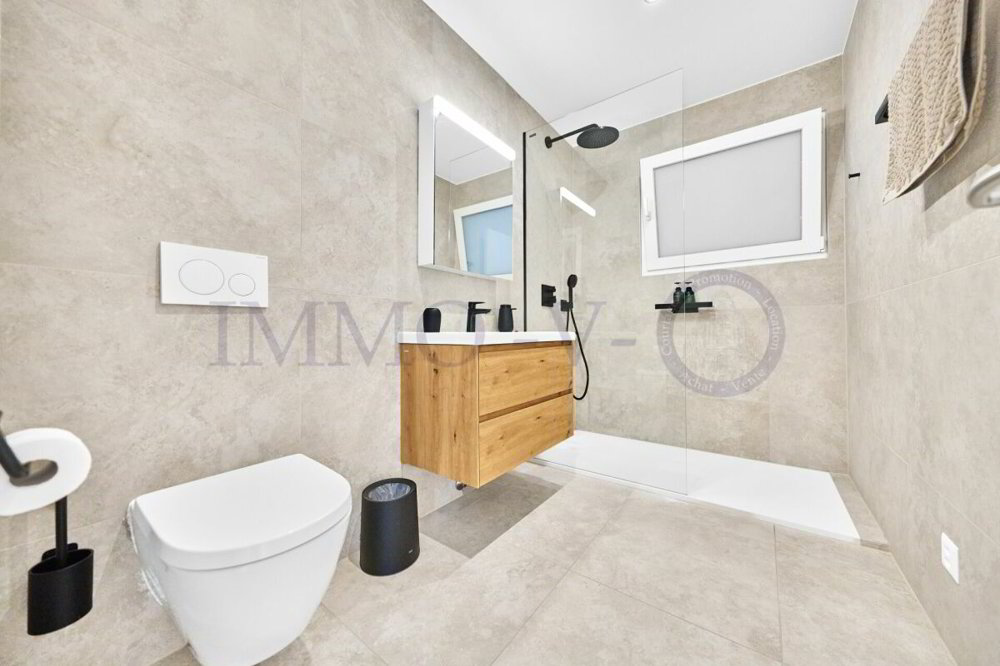 2 Zimmer Wohnung zu vermieten in Neuenburg - Bild 1/5