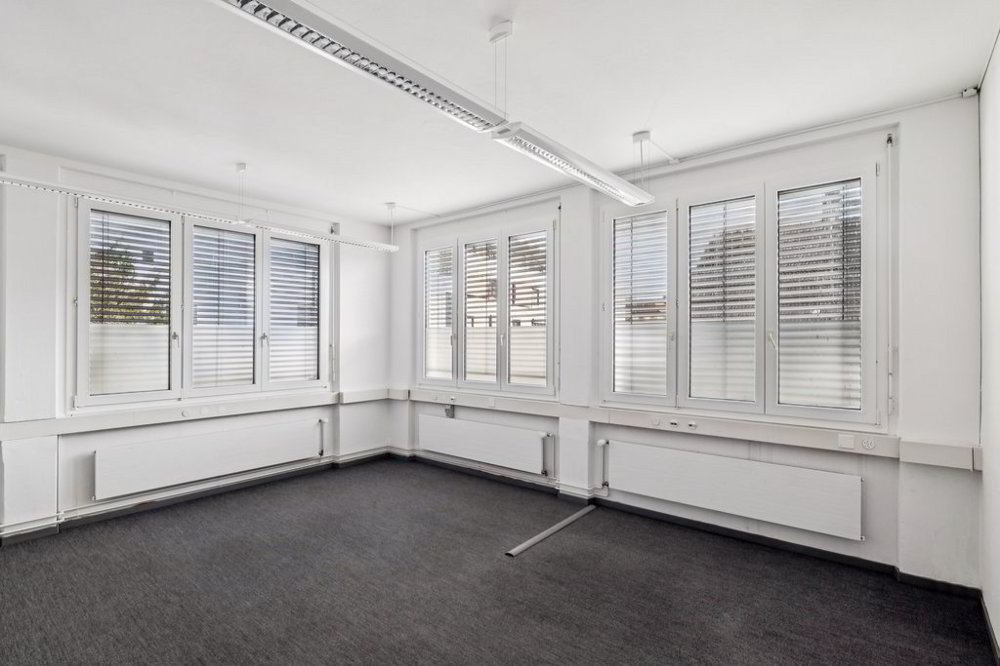 null Zimmer Büro zu vermieten in Grenchen - Bild 1/13
