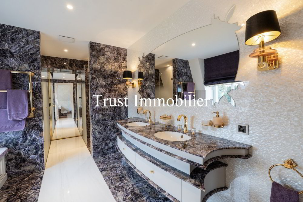 8 Zimmer Wohnung zum verkaufen in Montreux - Bild 1/13
