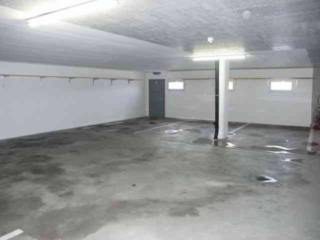 null Zimmer Parkplatz, Garage zu vermieten in Liestal - Bild 1/1
