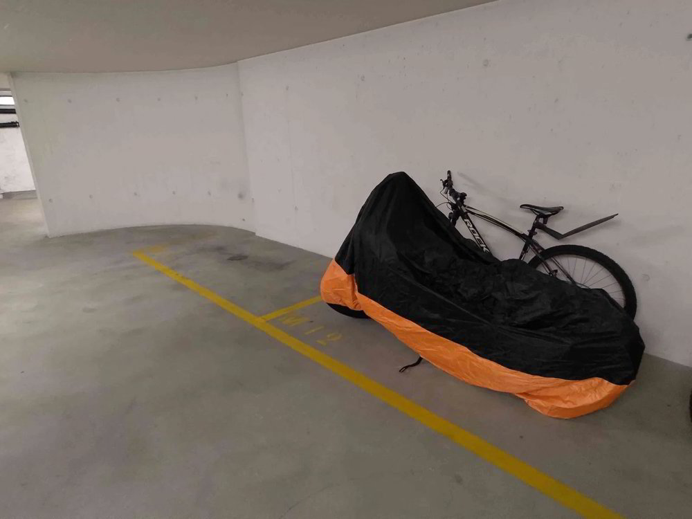 Motorrad-Parkplatz in Tiefgarage in bester Lage - Ansicht 2
