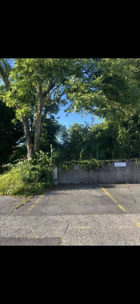 null rooms Car park, garage for rent in Losanna - image 1/1
