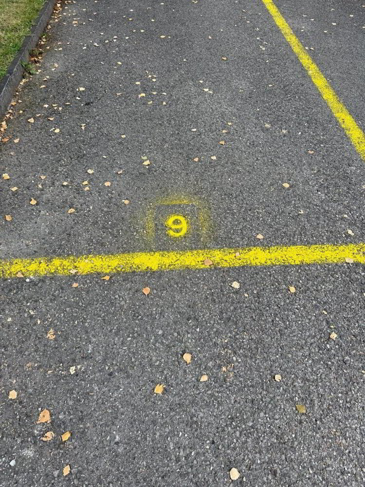 null Zimmer Parkplatz, Garage zu vermieten in Courtételle - Bild 1/3