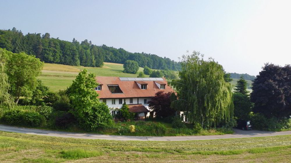 Maison 12 pièces à acheter à Surpierre - image 1/8