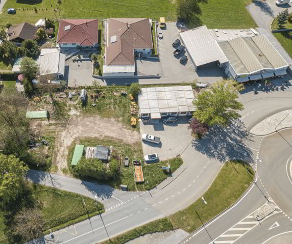 null rooms Office & Commercial to buy in Susten - image 1/6