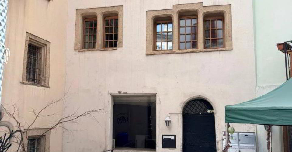 Bureau & Commerce null pièces à louer à Sion - image 1/6